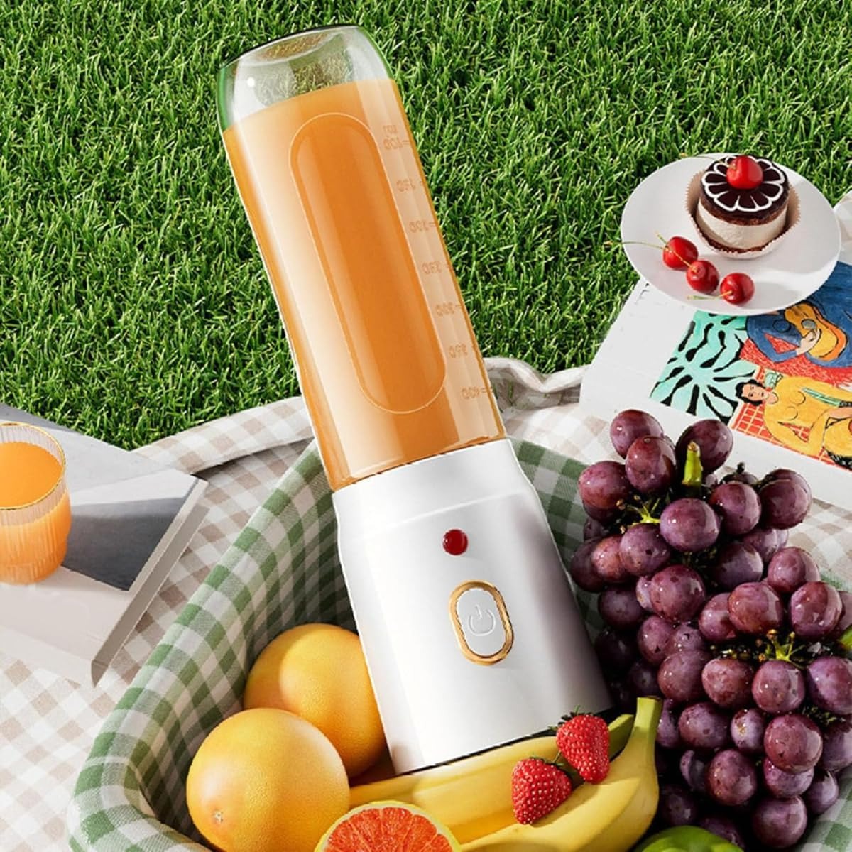 Portable USB Blender - Rechargeable Smoothie Maker | UAE